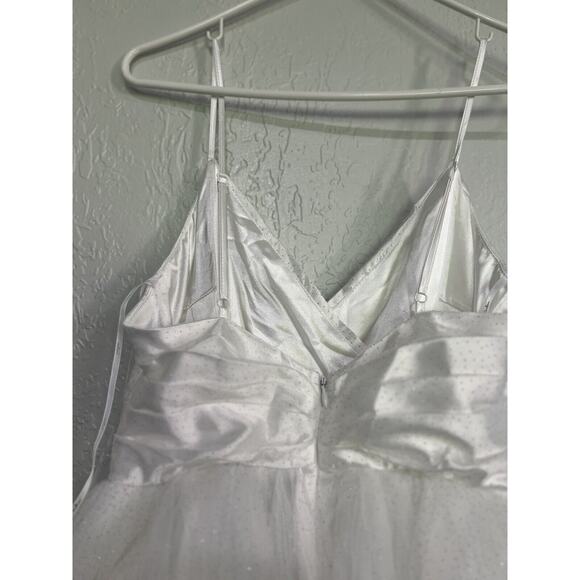 Lulus Spellbinding Beauty White Glitter Sleeveless Tulle Gown - Picture 8 of 14
